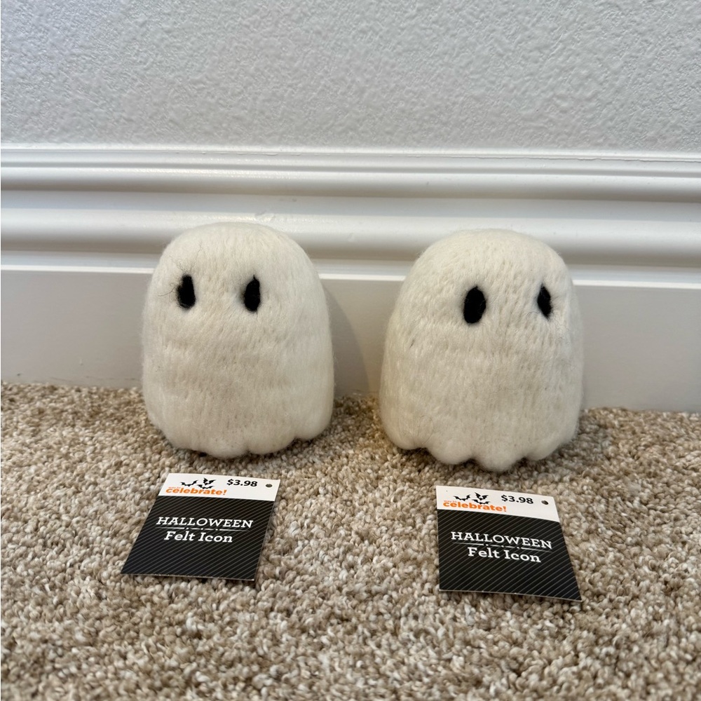 Viral Sold Out Walmart Halloween Felt White Ghost Decor Set